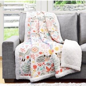 NEW Lush Decor Pixie Fox Throw Fuzzy Reversible Sherpa Blanket 60” x 50”